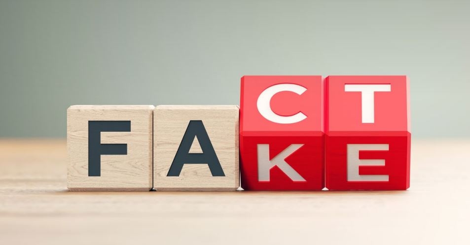 Fact / Fake